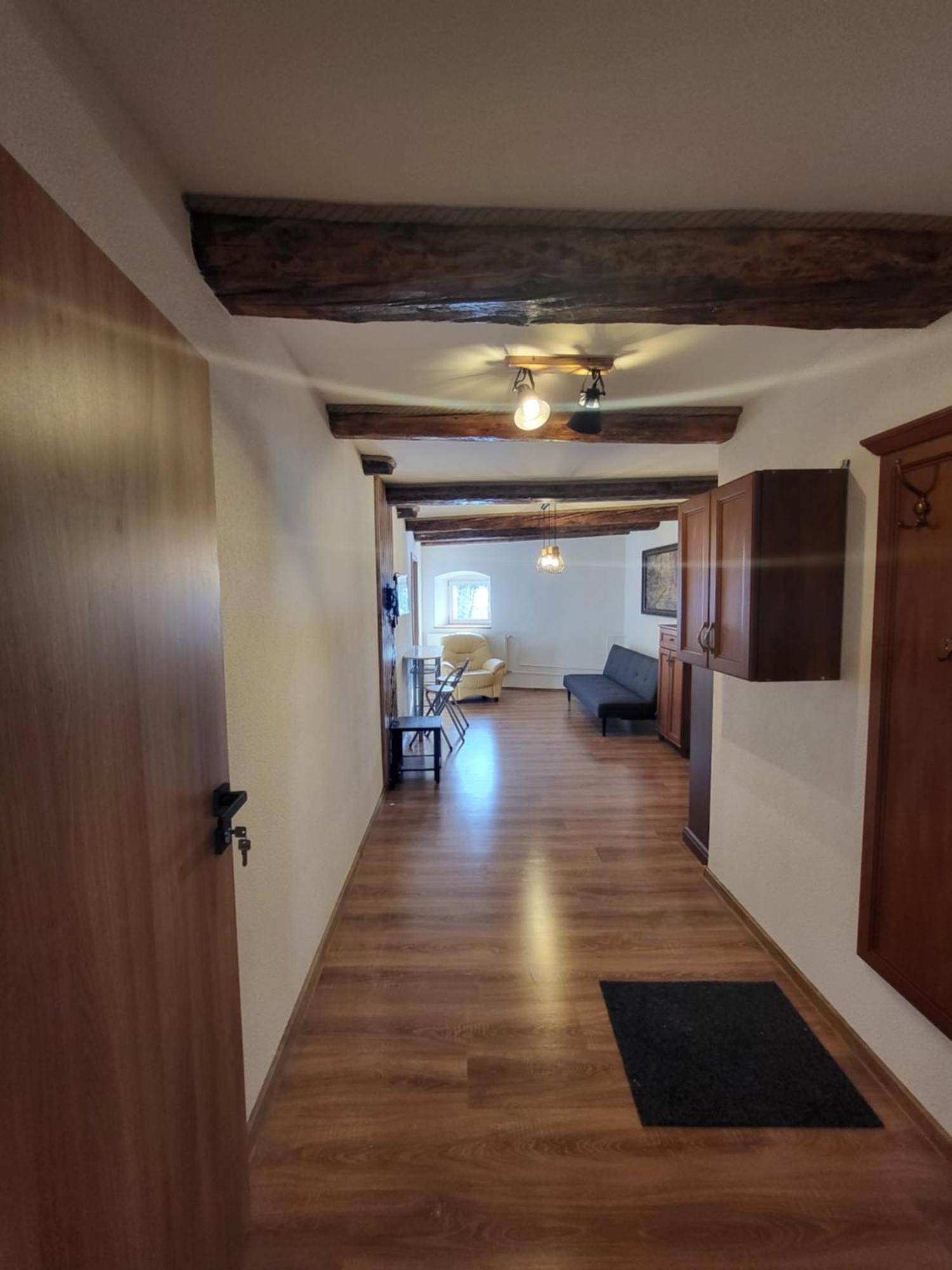 Apartman Velicka Vinaren Poprad Exterior photo